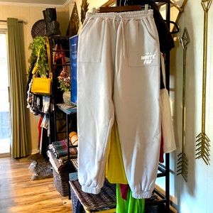 Beige/Cream White Fox Jogger Sweats